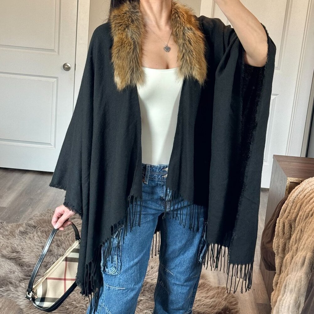 Y2K Faux Fur Trim Open Front Poncho Black Fringe Grunge Bratz Preppy One Size